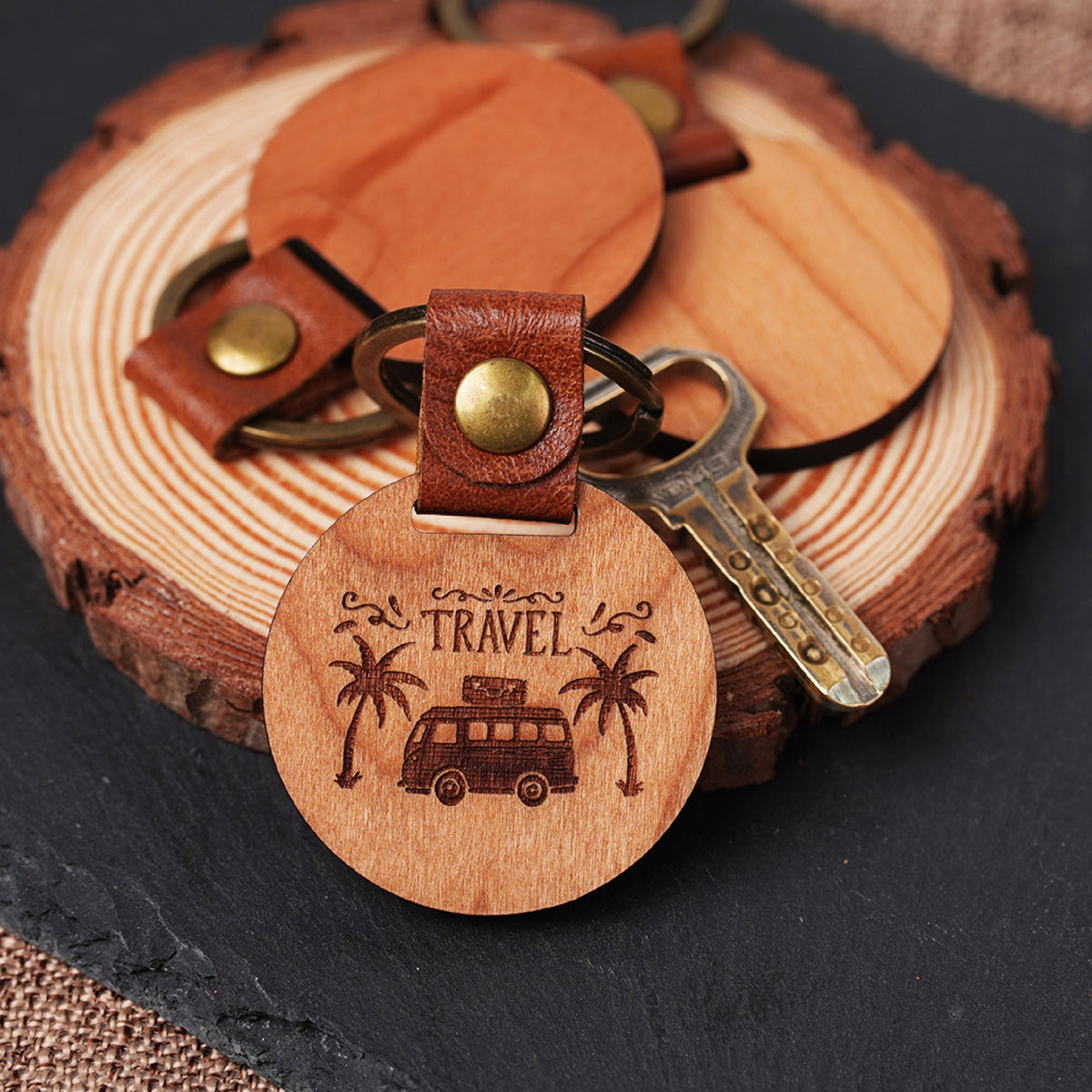 DIY Cherry Wood Circular Keychain (10pcs / 20pcs)
